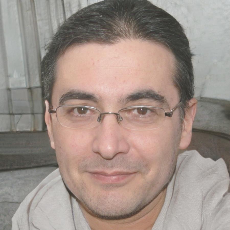 Finance communication expert Rowen Blackwell